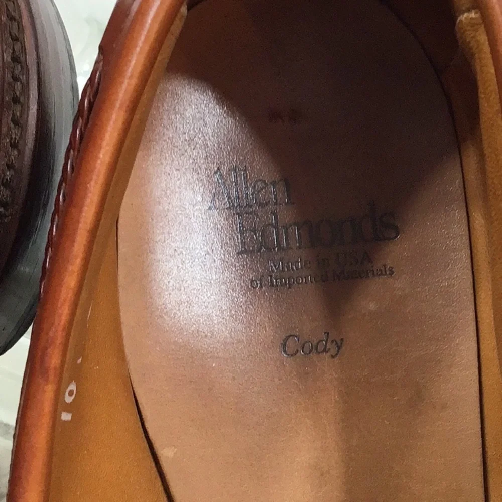 Allen Edmonds Cody kiltie tassel loafer 10D
